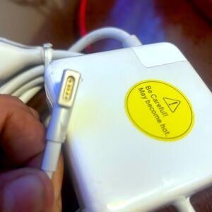 White laptop Mac Power Adapter with Magnetic Connector